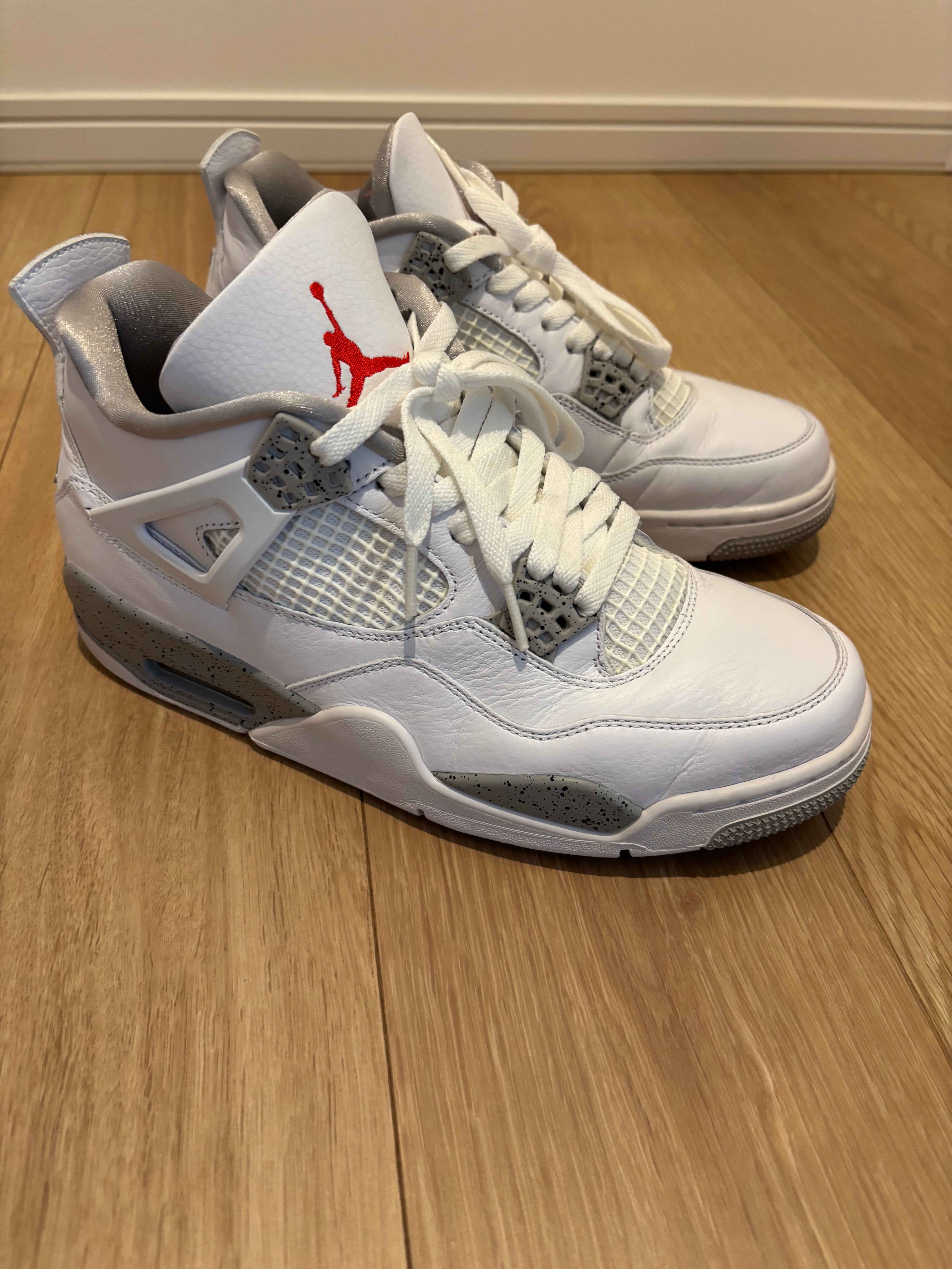 Nike Air Jordan 4 "Tech White"