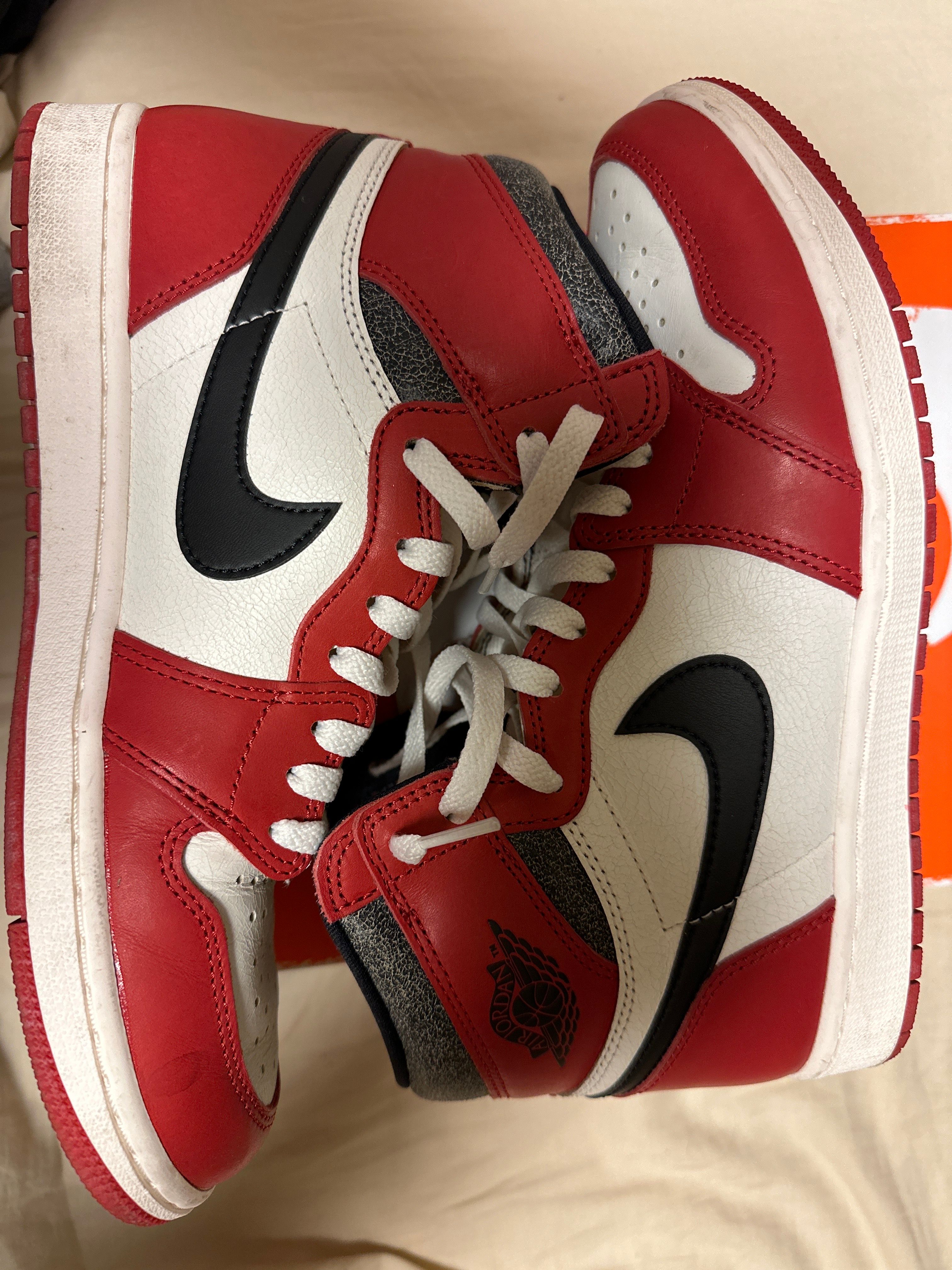Nike Air Jordan 1 High OG "Lost & Found/Chicago"