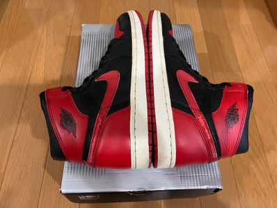 Nike Air Jordan 1 Retro High "Black Varsity Red/Bred"(2001)