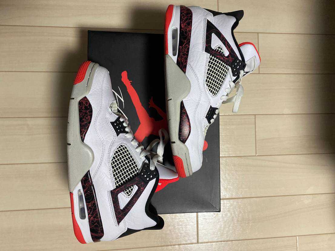 Nike Air Jordan 4 Retro "Flight Nostalgia"