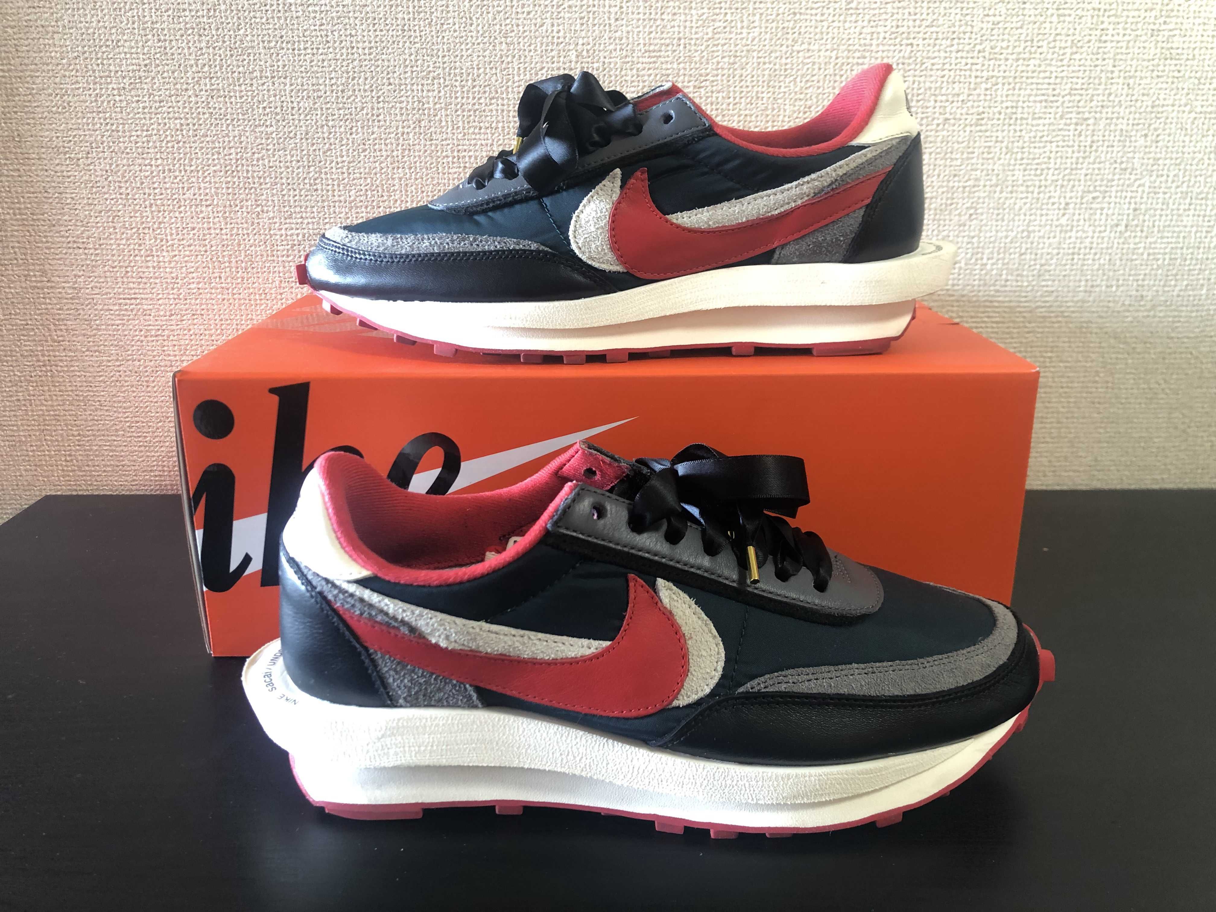 UNDERCOVER × sacai × Nike LD Waffle "Midnight Spruce/Pale Ivory-Dark Grey-University Red"