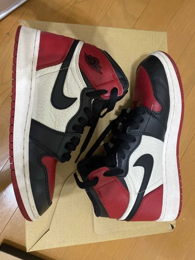 Nike GS Air Jordan 1 Retro High "Bred Toe"