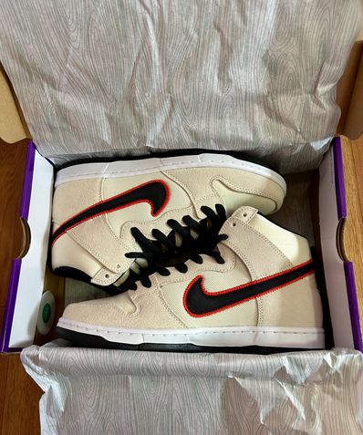 Nike SB Dunk High "San Francisco Giants/Coconut Milk and Black"