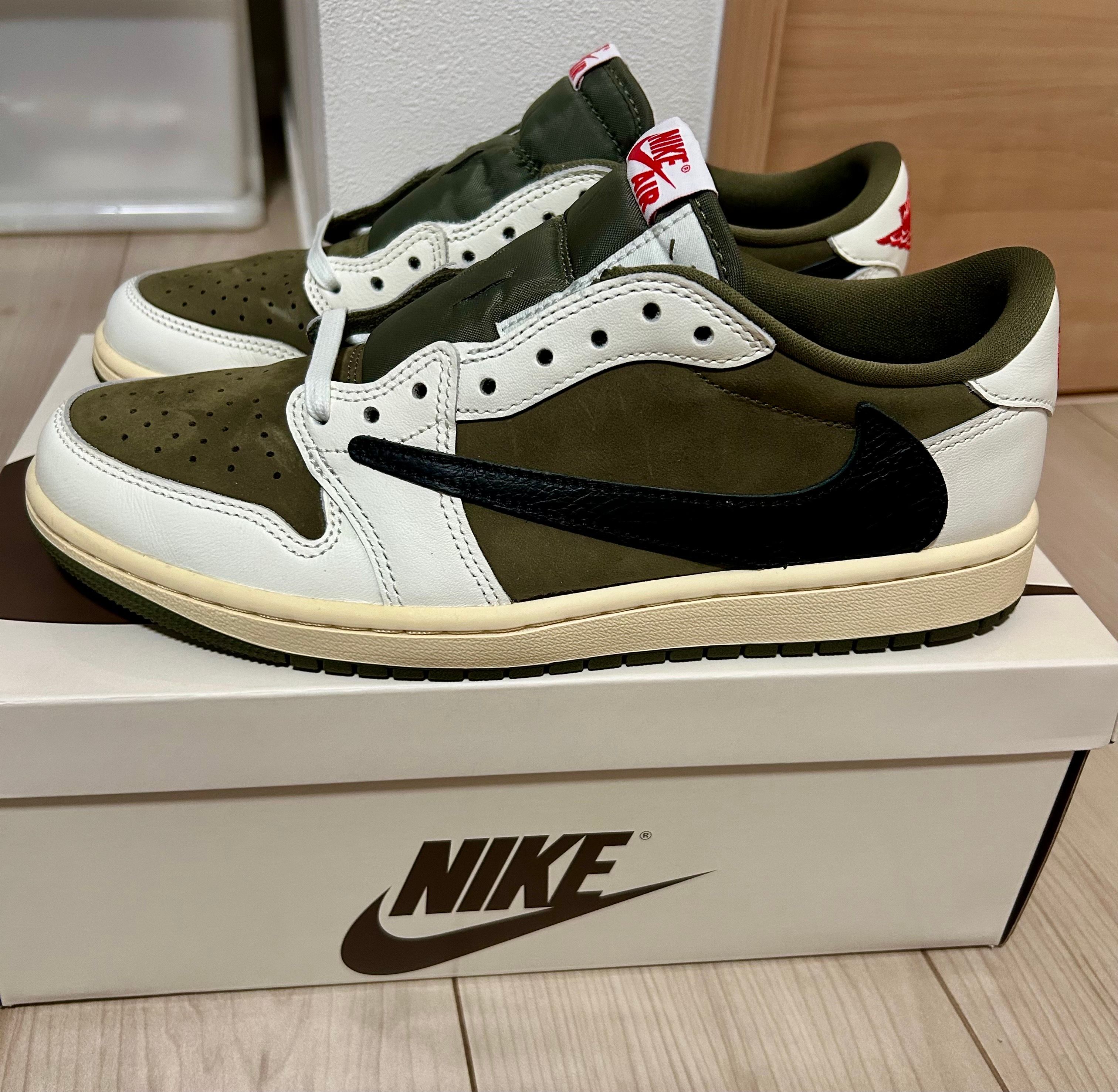 Travis Scott × Nike Air Jordan 1 Low OG SP "Reverse Olive"