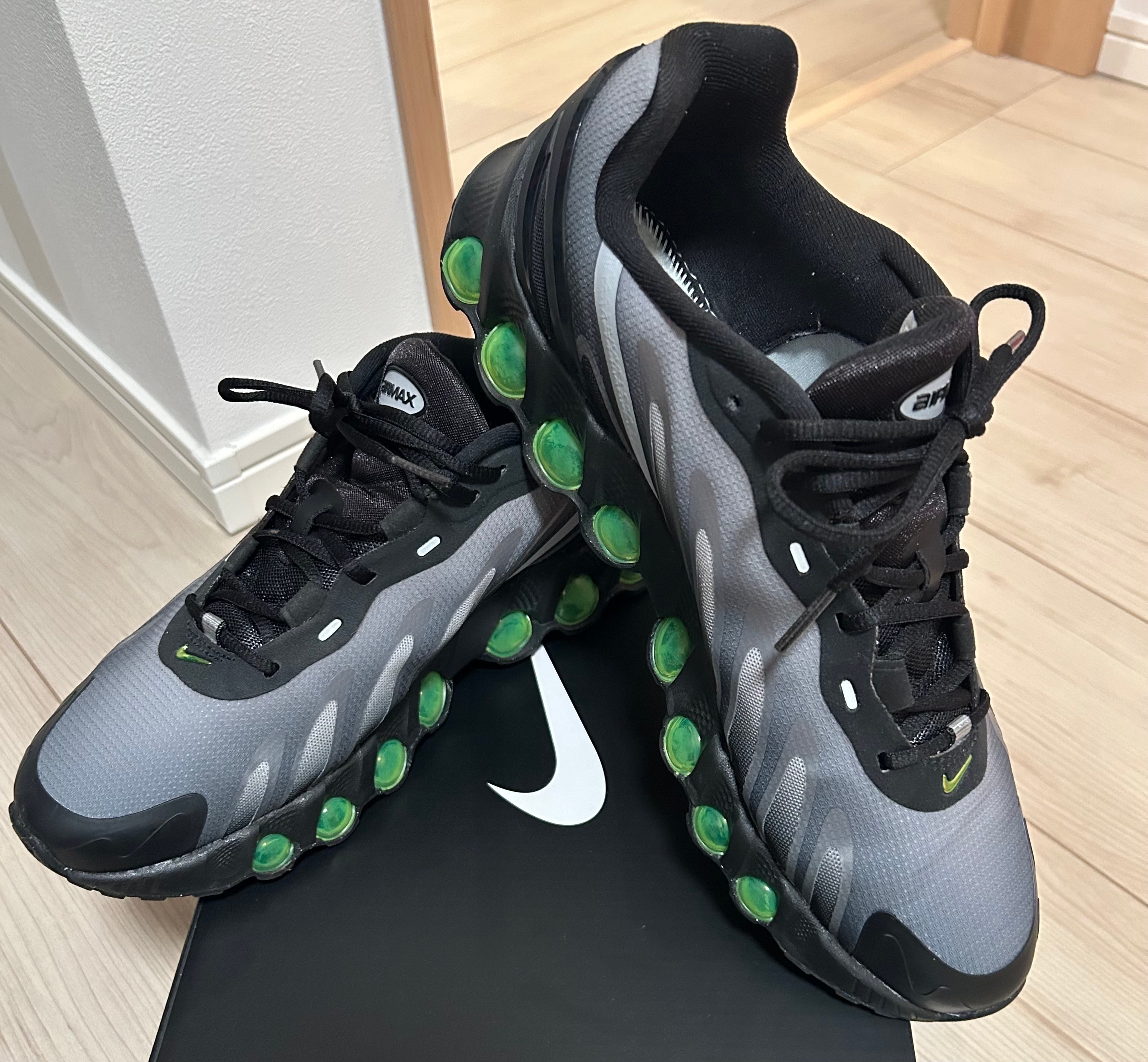 Nike Air Max DN8 "Black/Light Smoke Grey/Black/Volt"