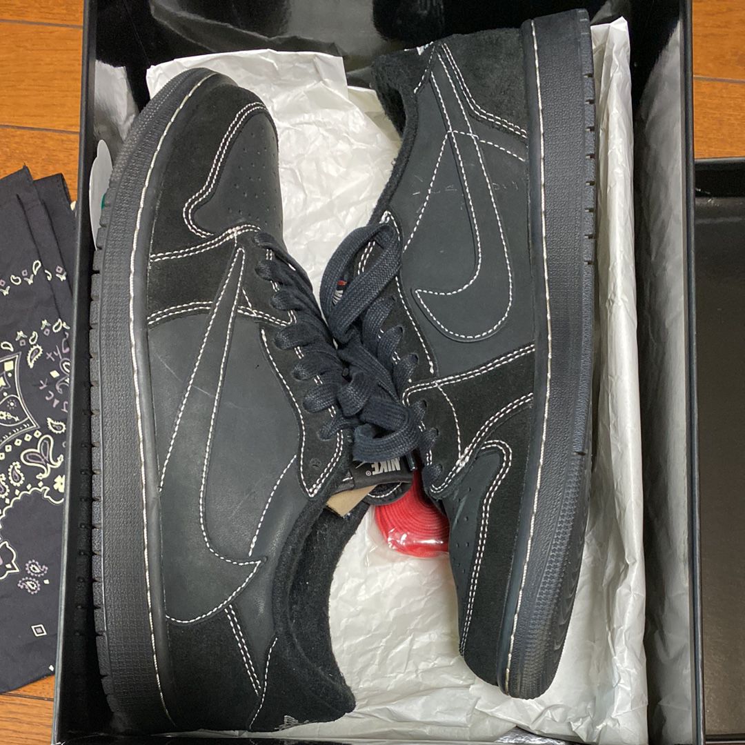 Travis Scott × Nike Air Jordan 1 Low OG SP "Black Phantom"