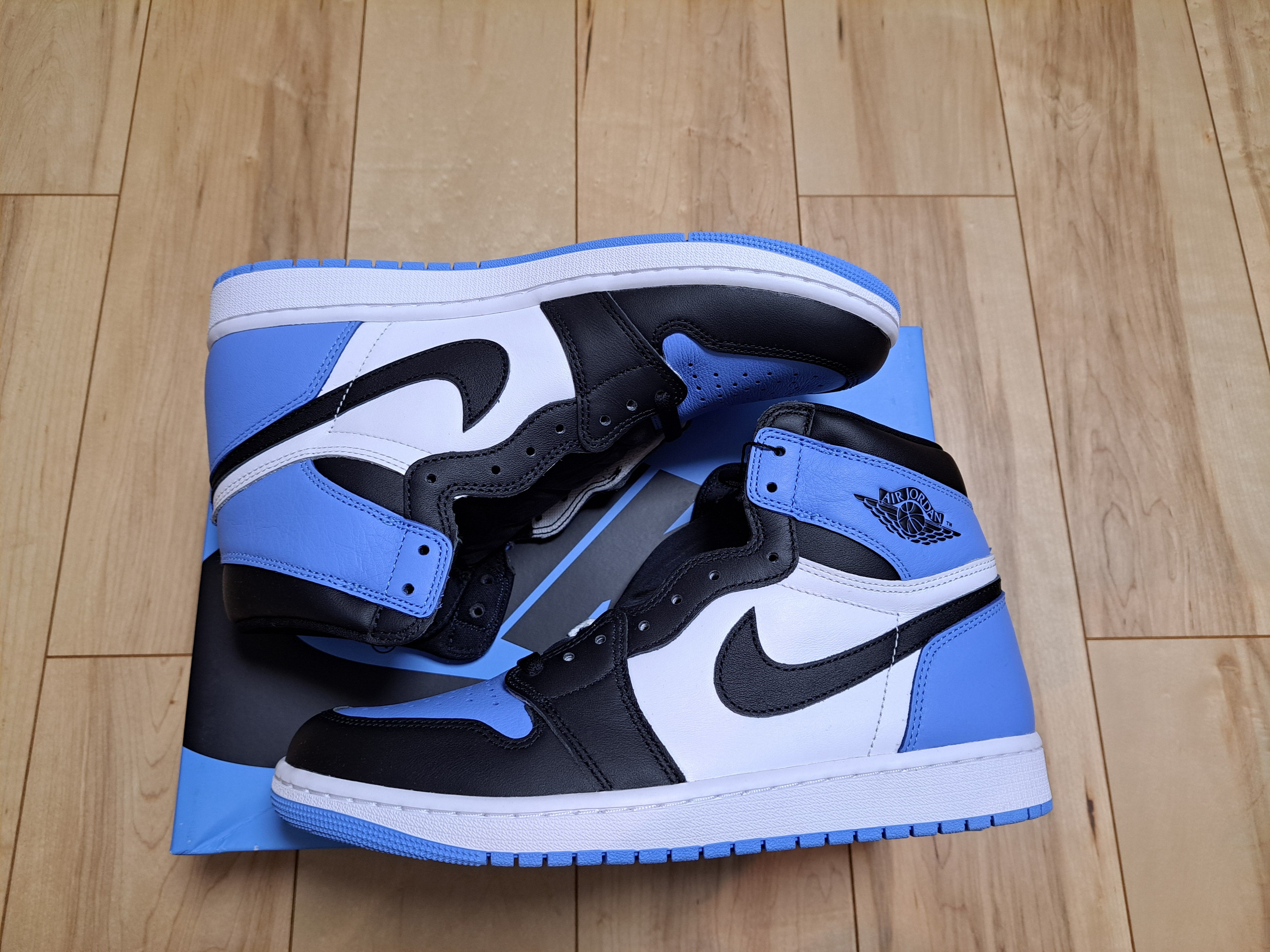 Nike Air Jordan 1 Retro High OG "University Blue/UNC Toe"