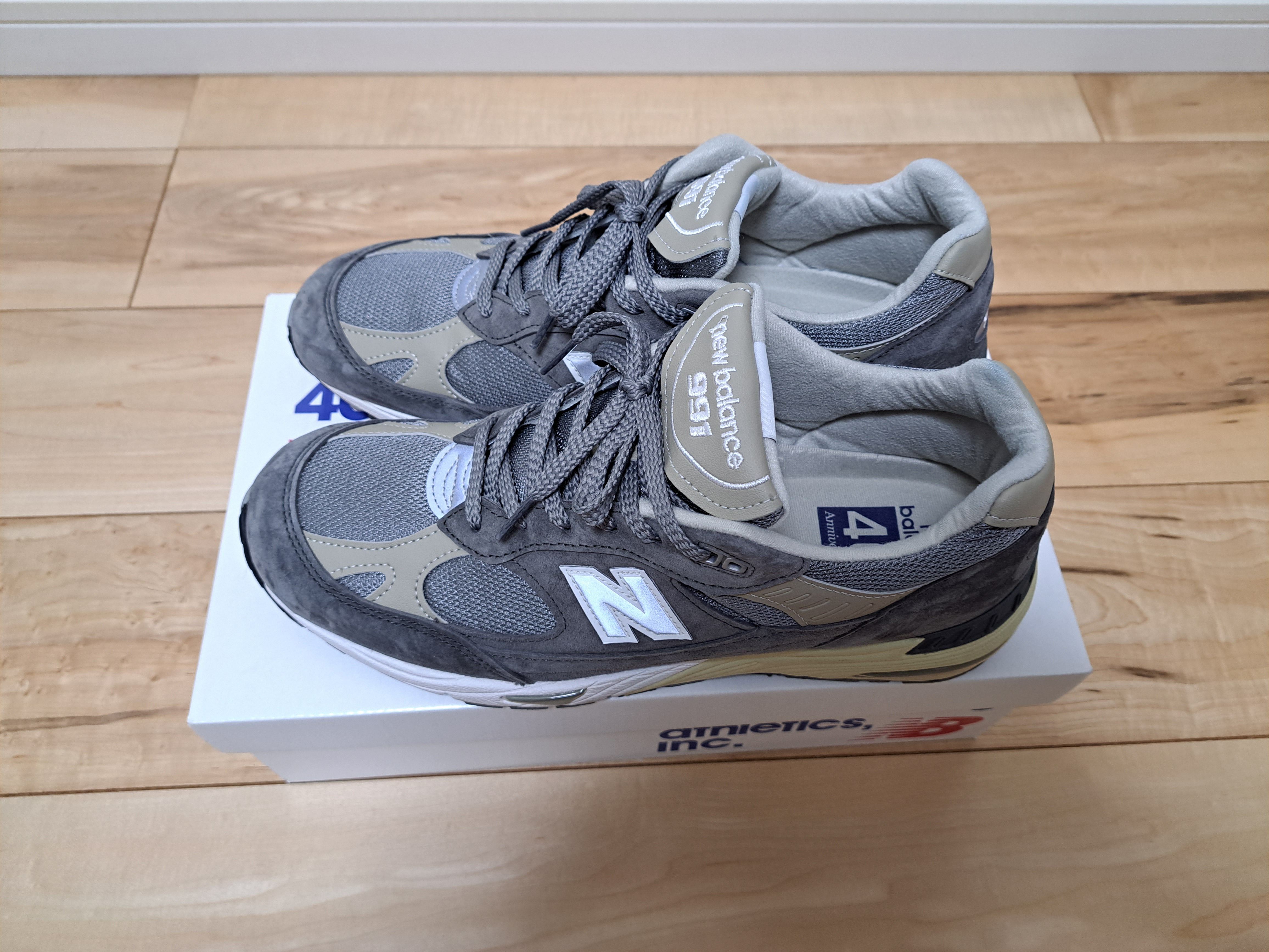 New Balance M991UKF Flimby Catalogue Pack "Grey/White"