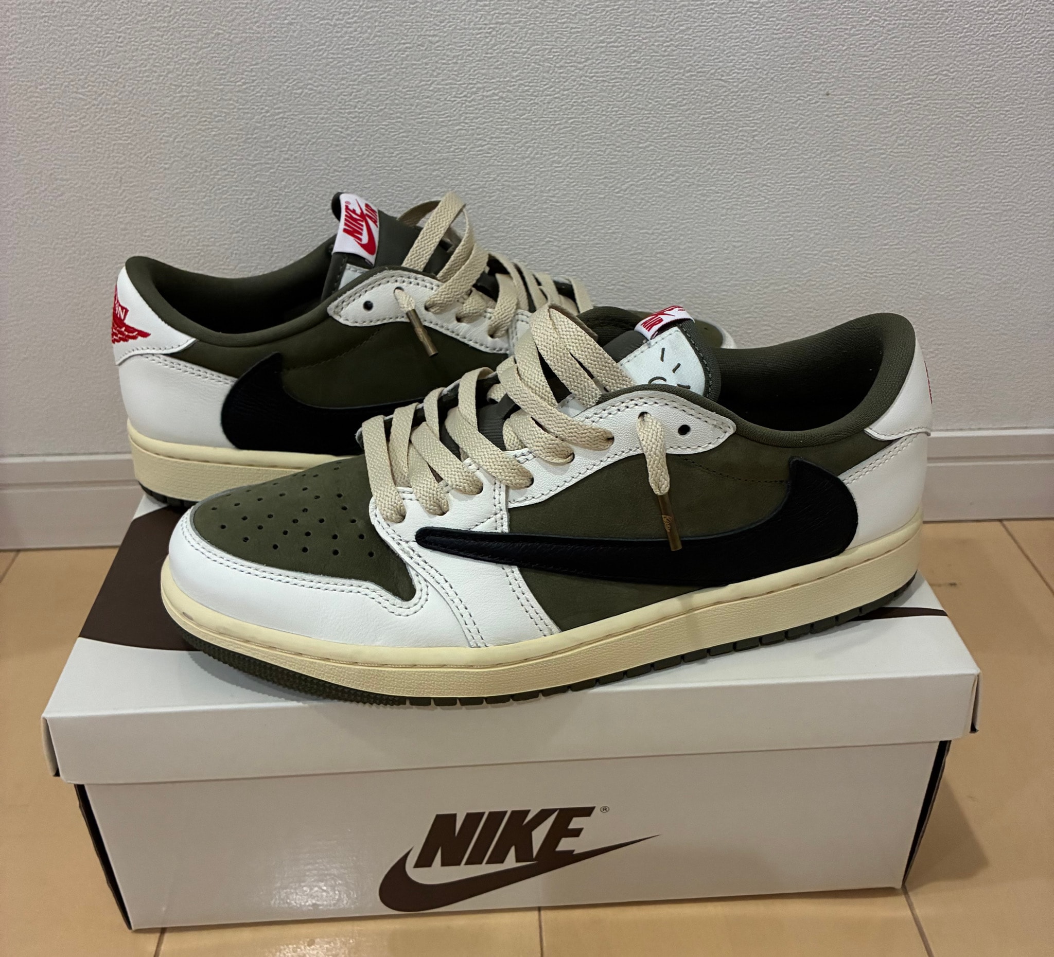 Travis Scott × Nike Air Jordan 1 Low OG SP "Reverse Olive"