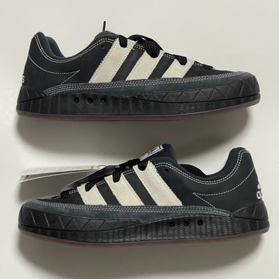 adidas Adimatic "Core Black/Footwear White/Carbon"