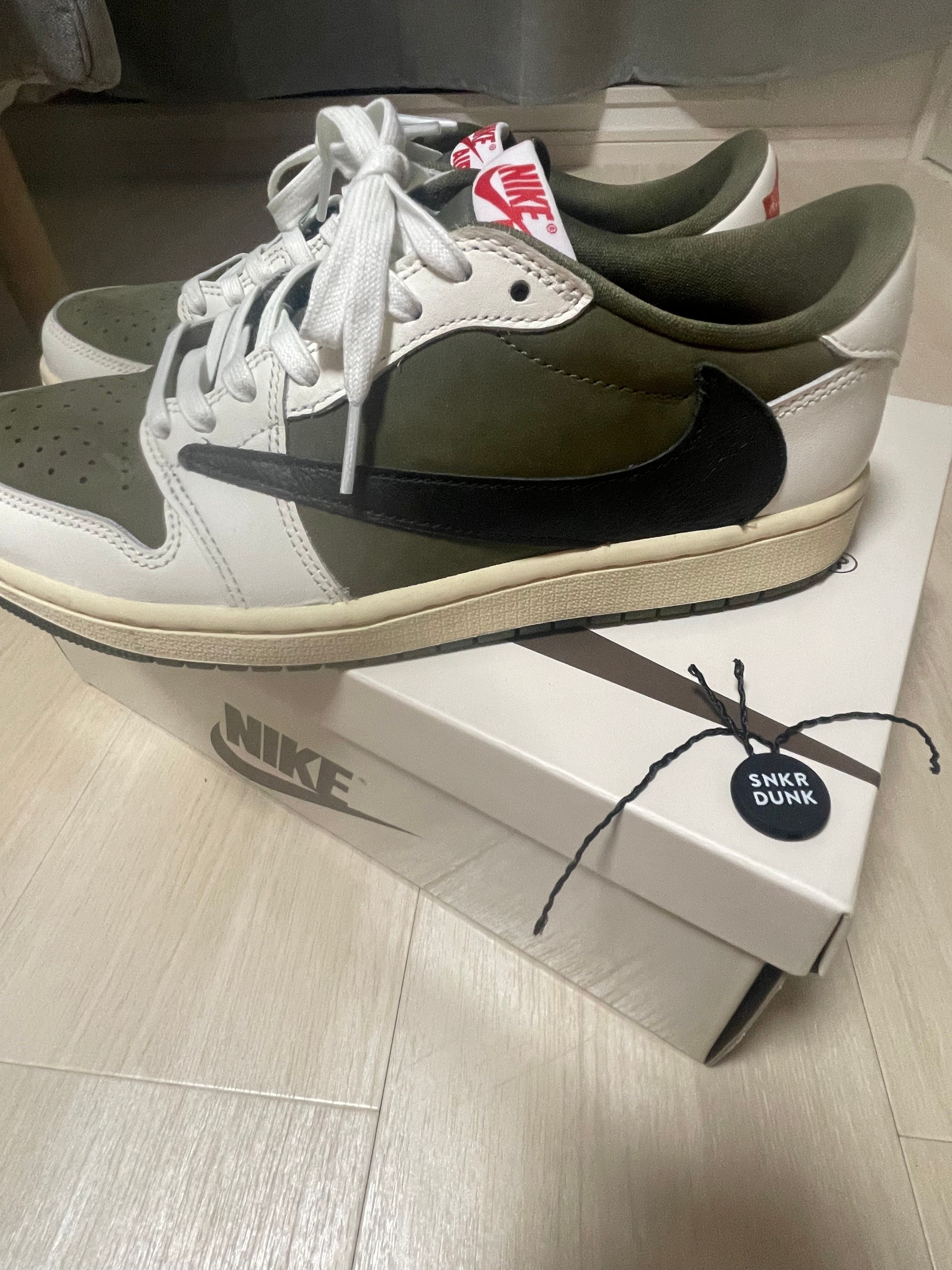 Travis Scott × Nike Air Jordan 1 Low OG SP "Reverse Olive"
