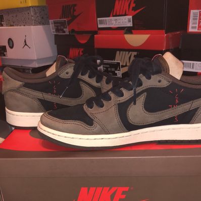 Travis Scott × Nike Air Jordan 1 Low OG SP-T "Black/Dark Mocha"