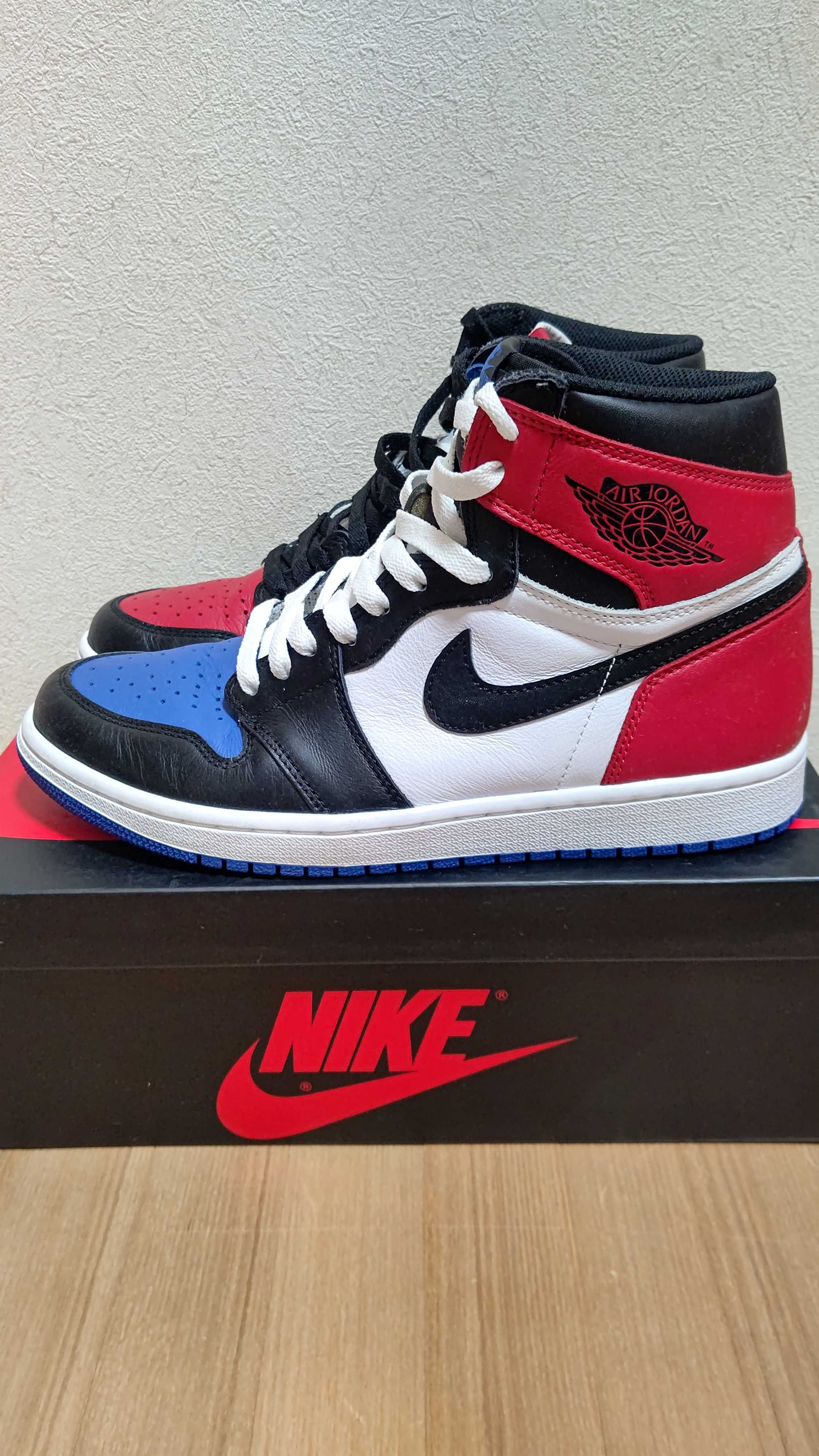 Nike Air Jordan 1 Retro High "Top 3"