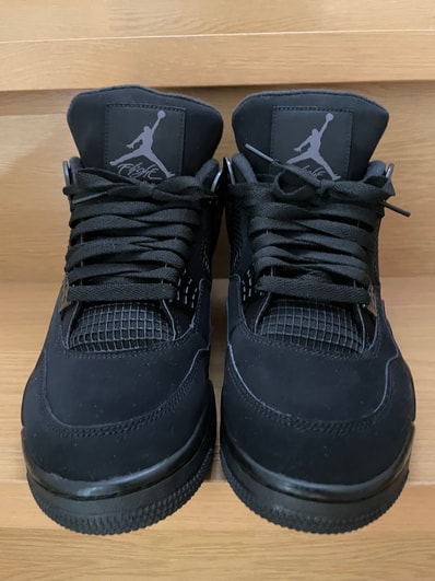 Nike Air Jordan 4 "Black Cat"