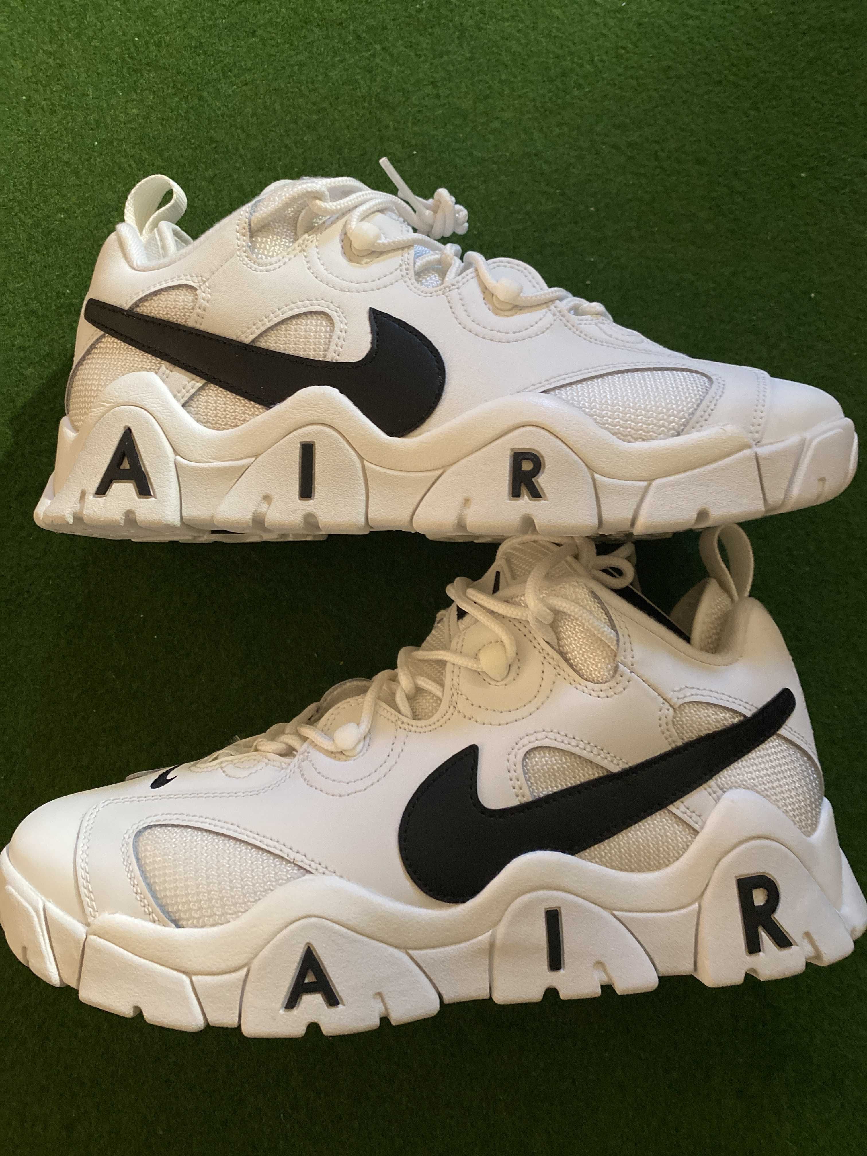 NIKE AIR BARRAGE LOW "WHITE/BLACK"