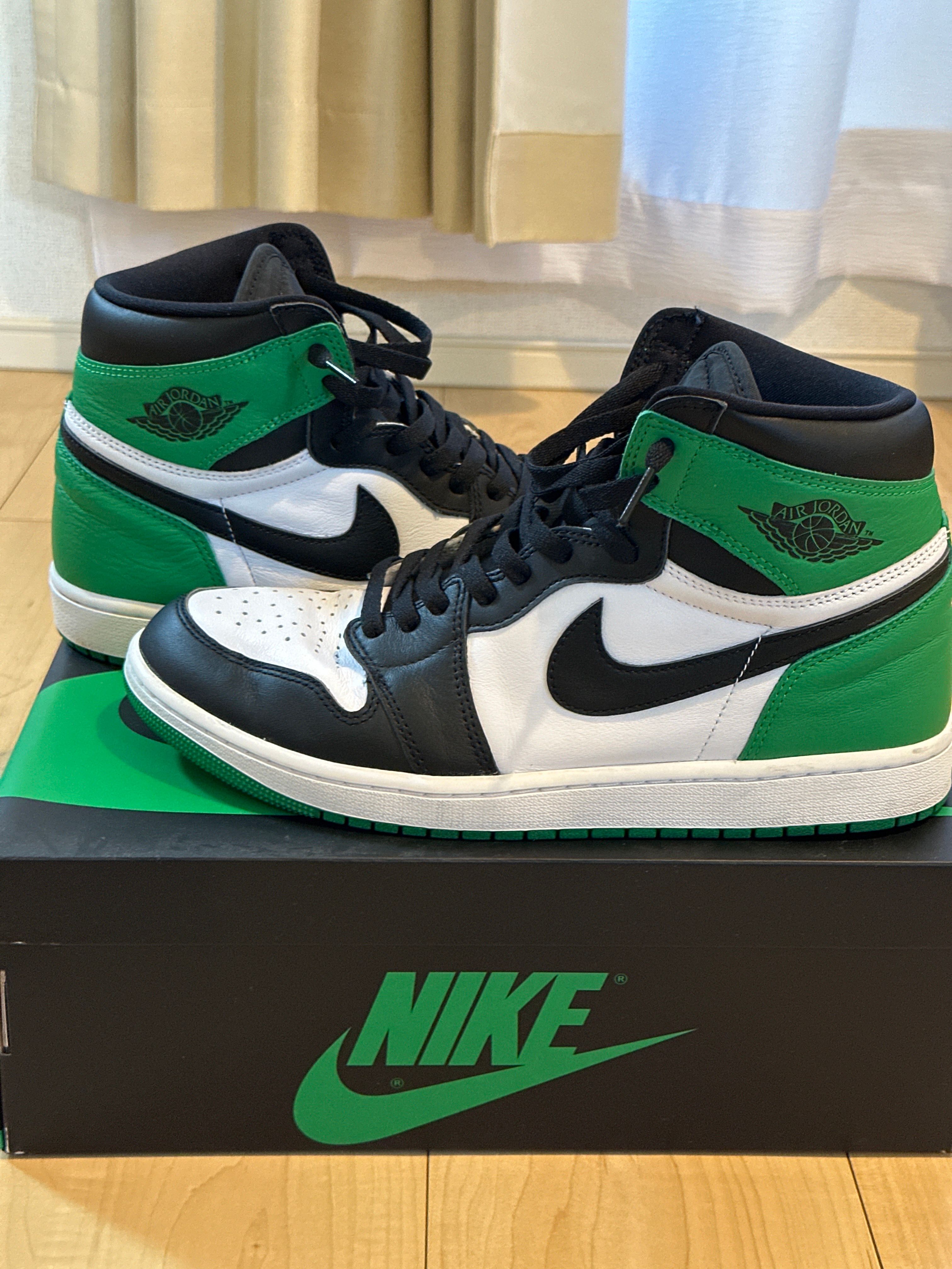 Nike Air Jordan 1 Retro High OG "Celtics/Black and Lucky Green" (2023)
