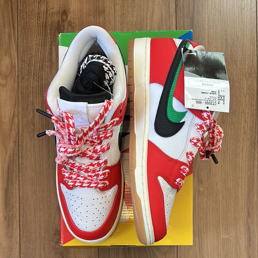 Frame Skate x Nike SB Dunk Low "Habibi"