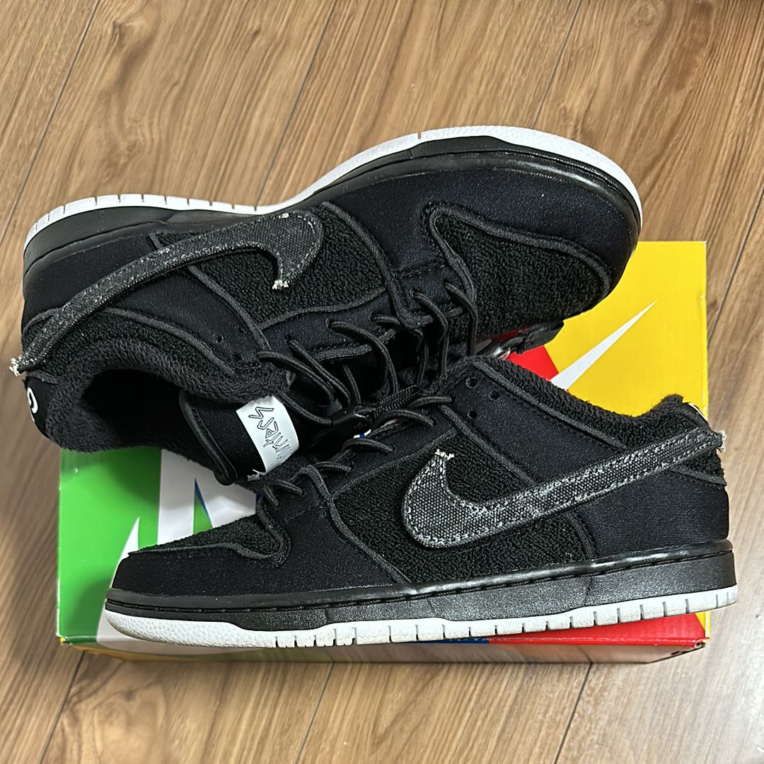 Gnarhunters × Nike SB Dunk Low "Black/White"