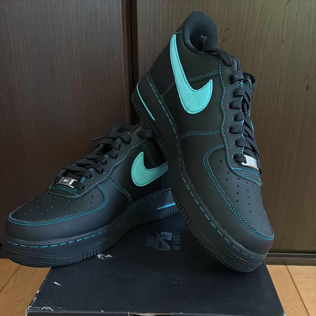 Nike Air Force 1 Low "Black Tiffany"