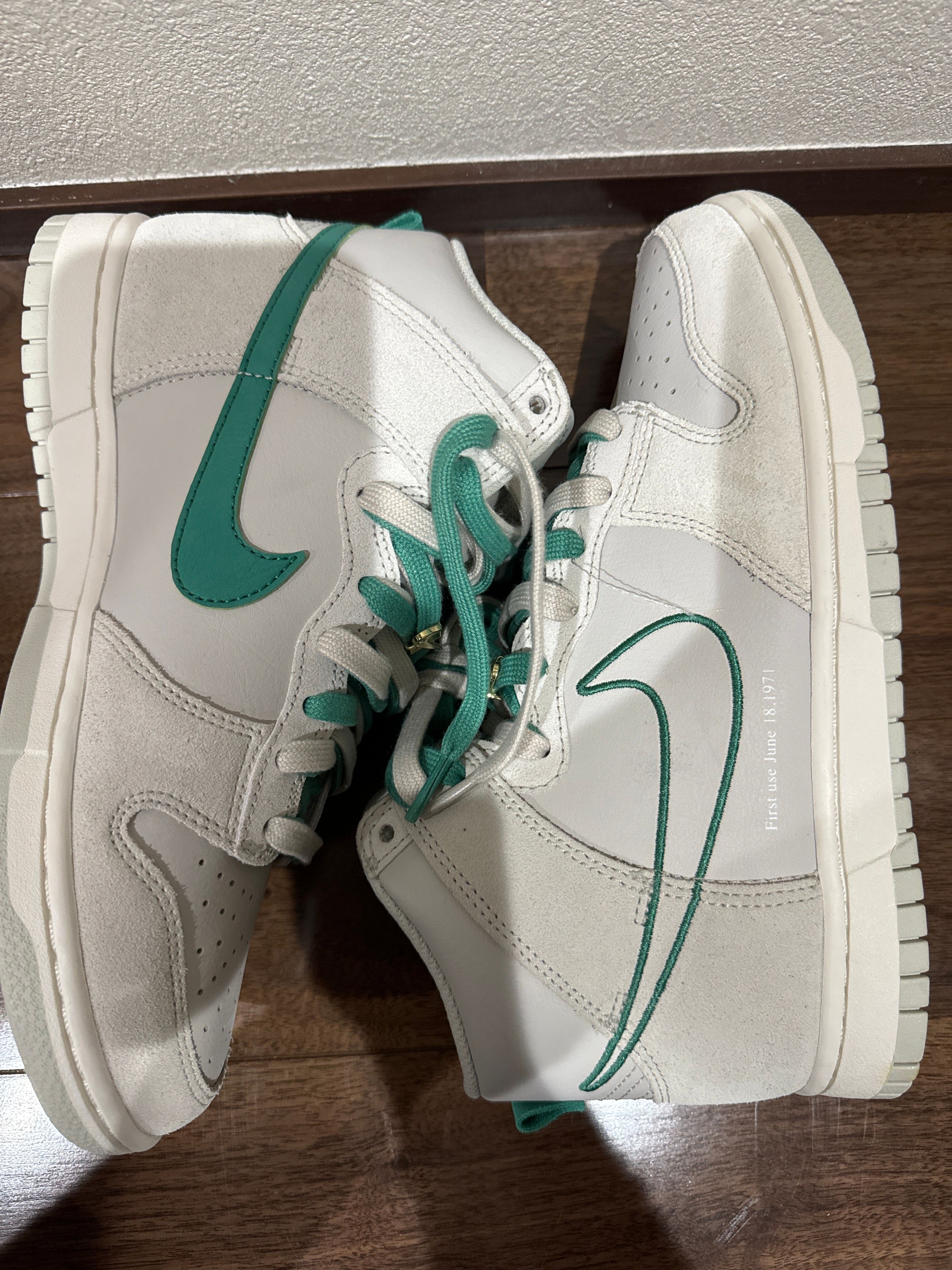 Nike Dunk High SE First Use "Light Bone/Green Noise"