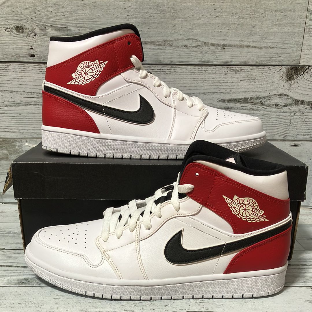 Nike Air Jordan 1 Mid "White/Black/Gym Red"