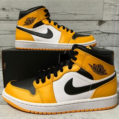 Nike Air Jordan 1 Mid "Taxi"