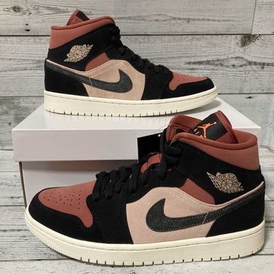 Nike Women's Air Jordan 1 Mid "Particle Beige/Black-Canyon Rust-Sail"