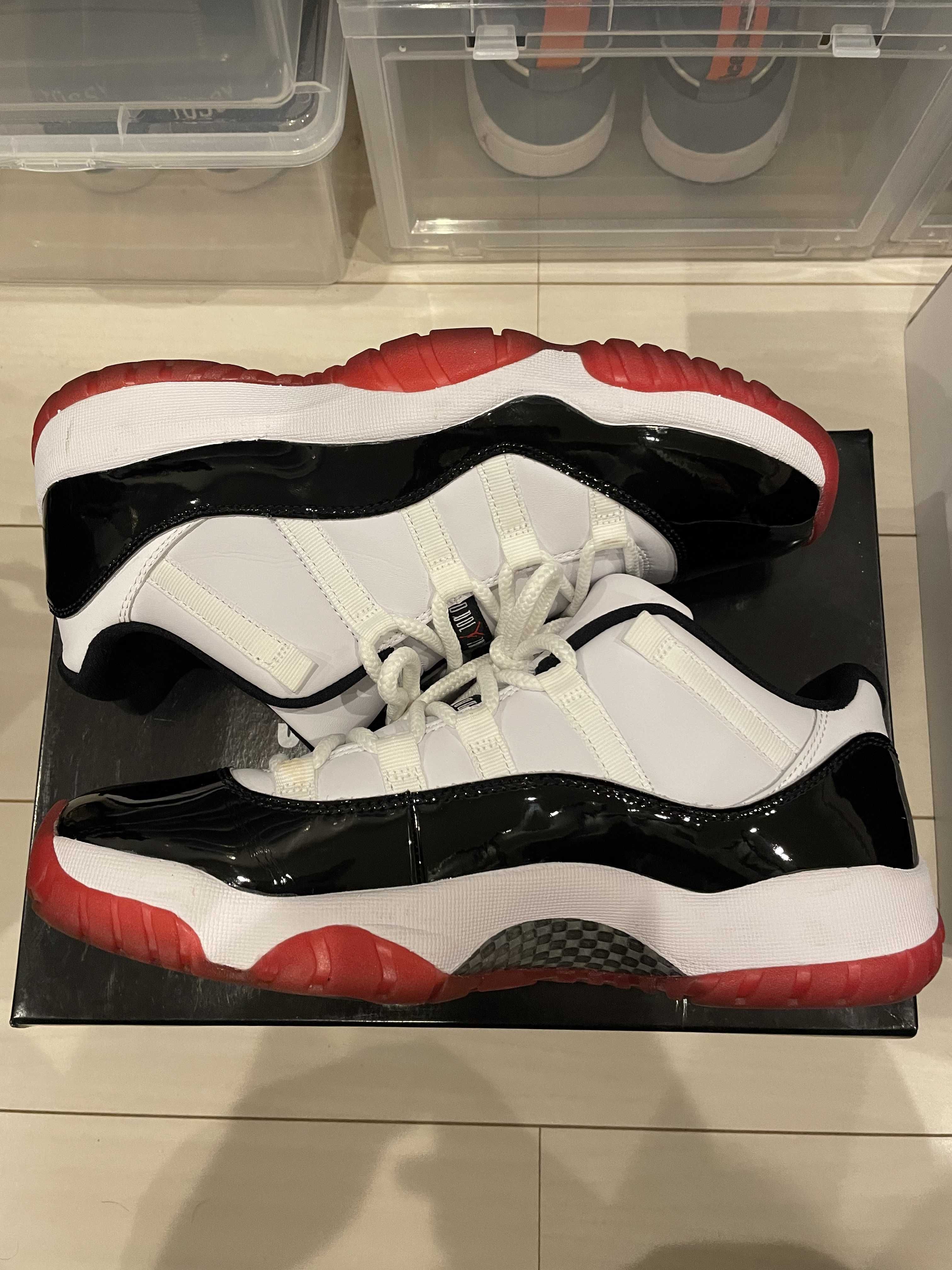 Nike Air Jordan 11 Low "Gym Red"