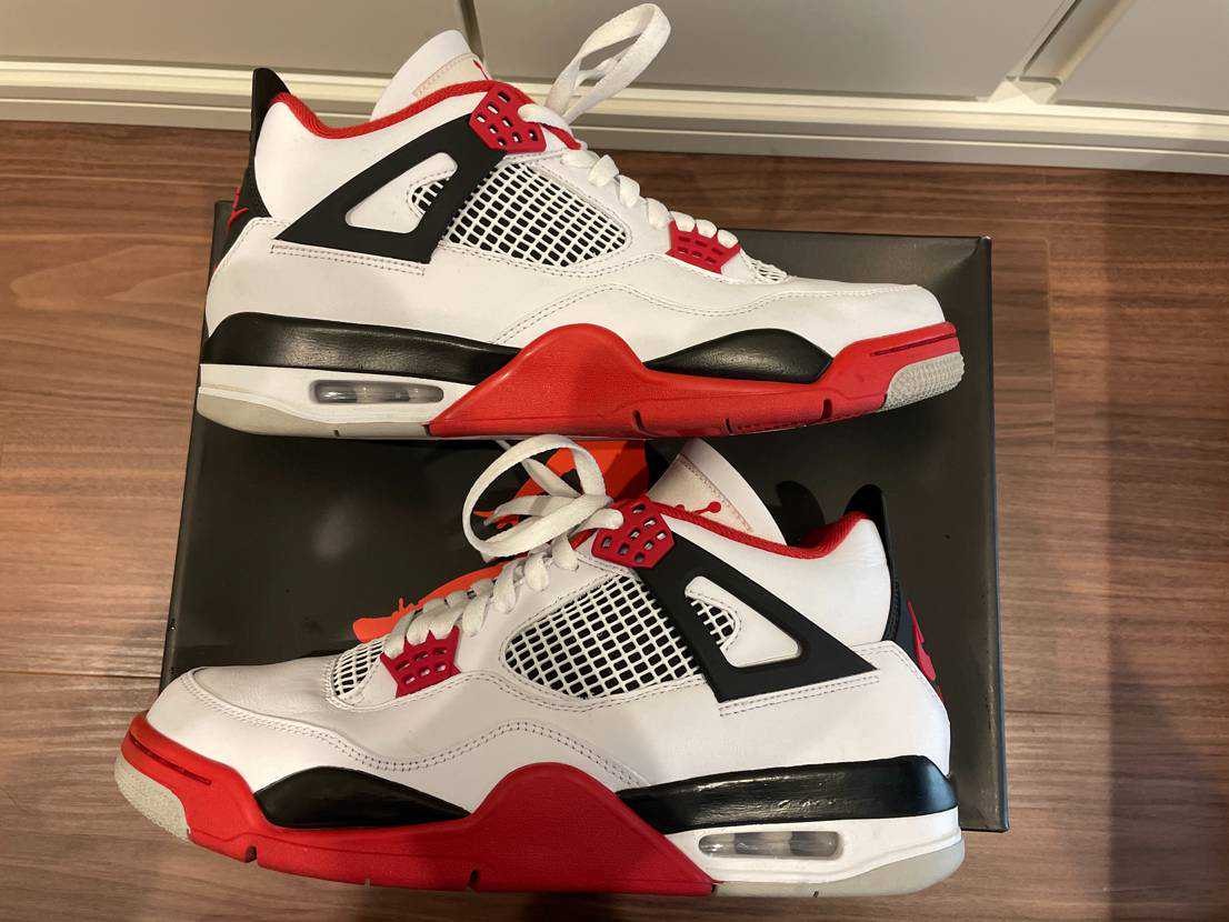 Nike Air Jordan 4 Retro OG "Fire Red" (2020)