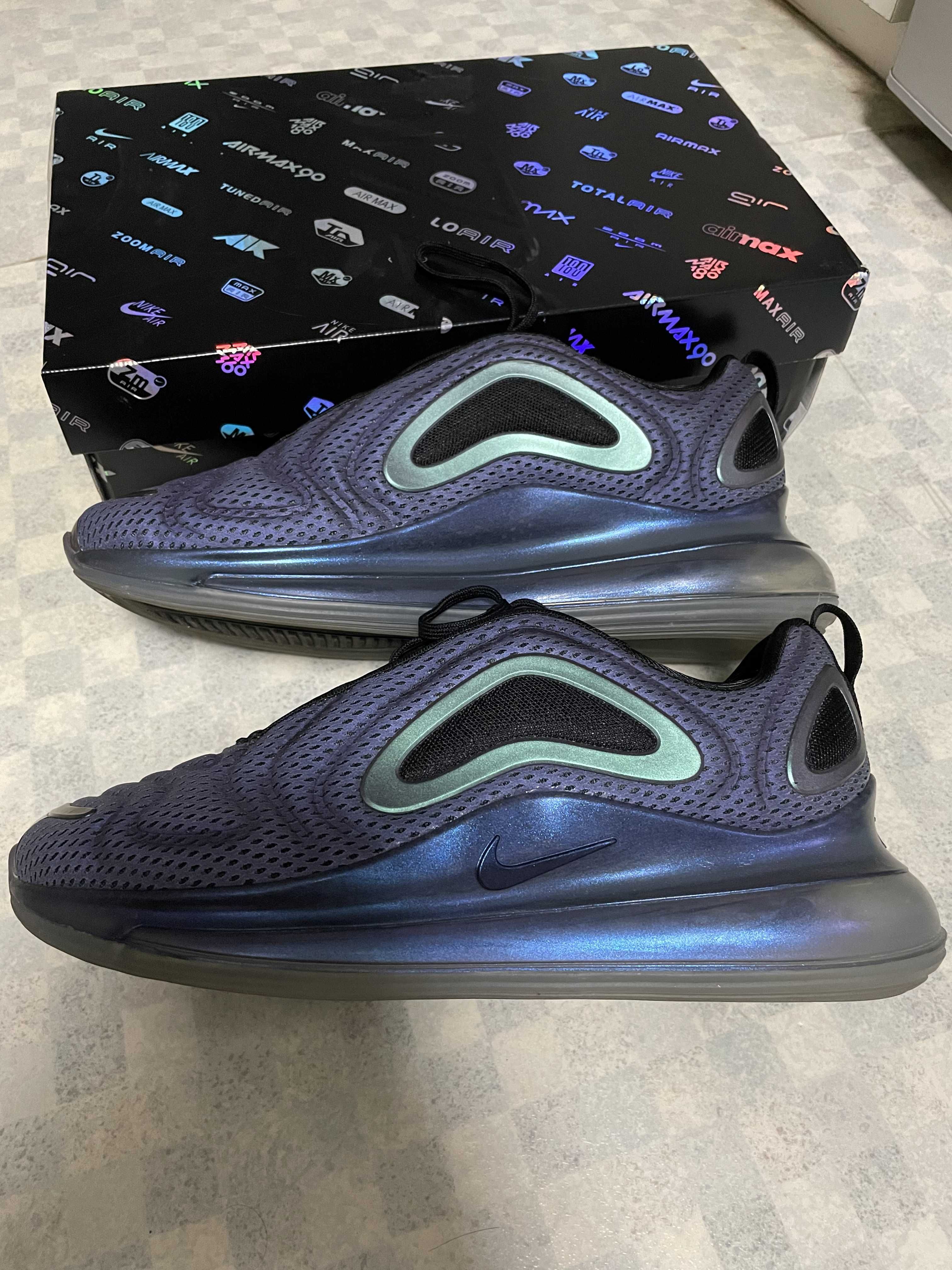 Nike Air Max 720 "Northern Lights Night"