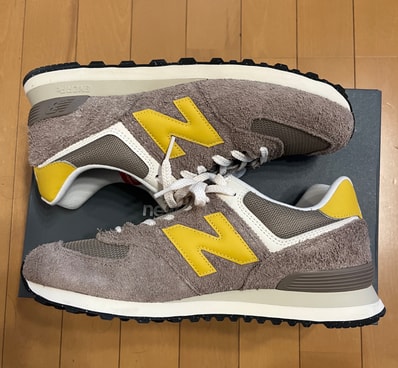 New Balance 574 "Mushroom" (B:MING by BEAMS Exclusive)