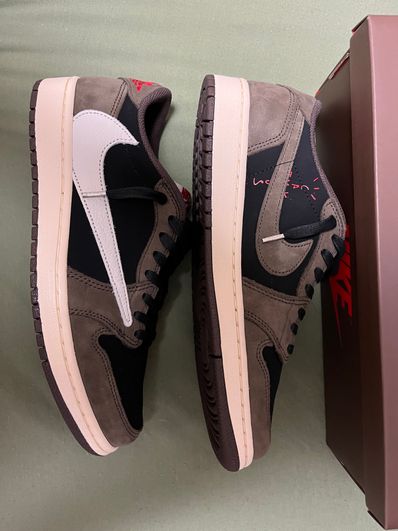 Travis Scott × Nike Air Jordan 1 Low OG SP-T "Black/Dark Mocha"