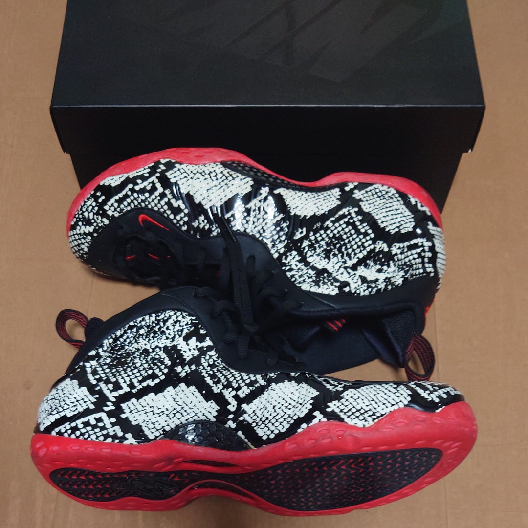 Nike Air Foamposite One "Sail/Black/Habanero Red"