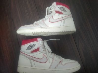 Nike Air Jordan 1 Retro High OG "Sail/University Red"