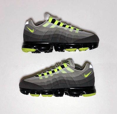 Nike Air Vapormax 95 "Neon"