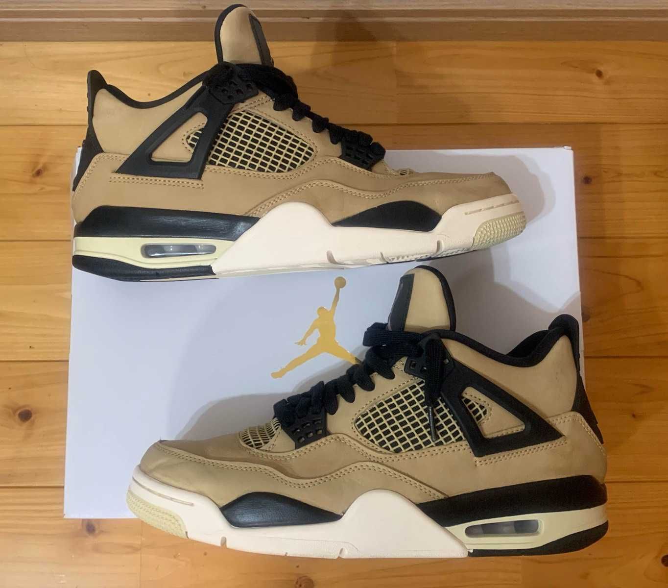 Nike Women's Air Jordan 4 "Mushroom"
