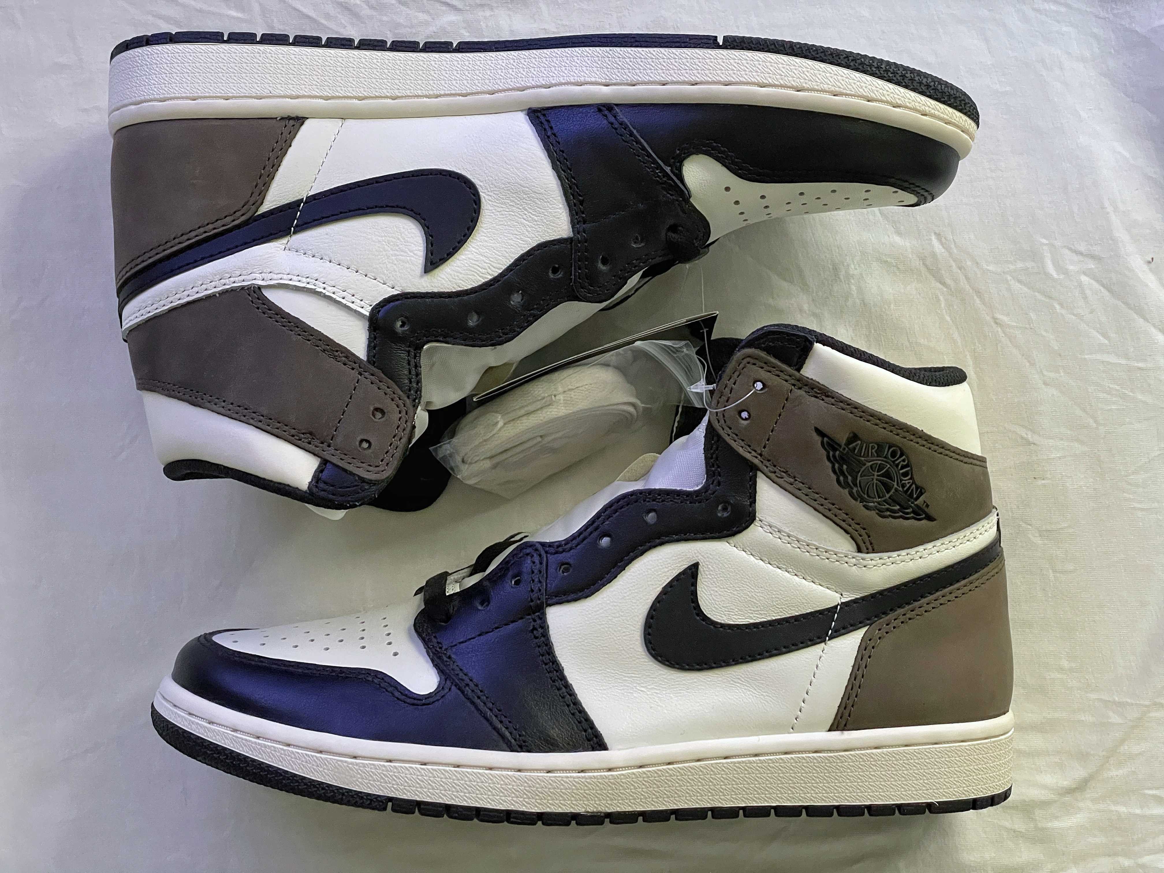 Nike Air Jordan 1 High OG "Sail/Dark Mocha/Black"