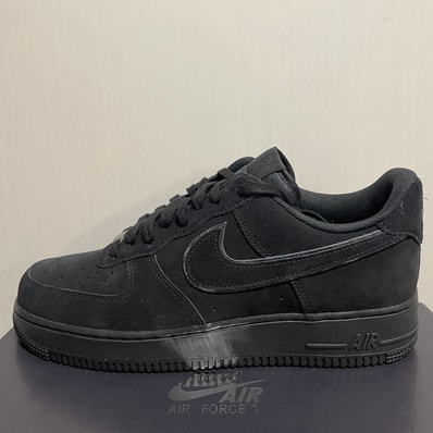 Nike Air Force 1 Low "Suede/Black Cat"