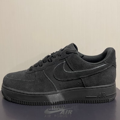Nike Air Force 1 Low "Suede/Black Cat"