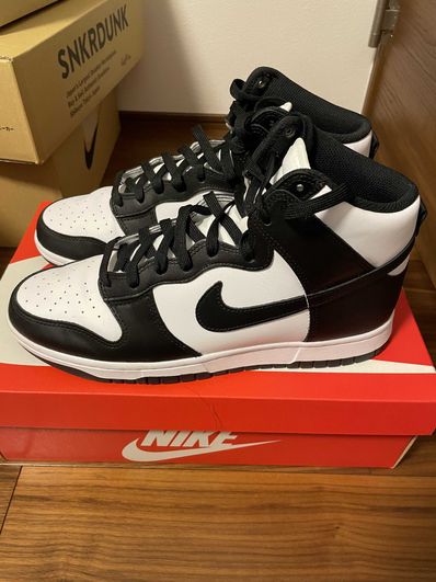 Nike Dunk High "Black and White"