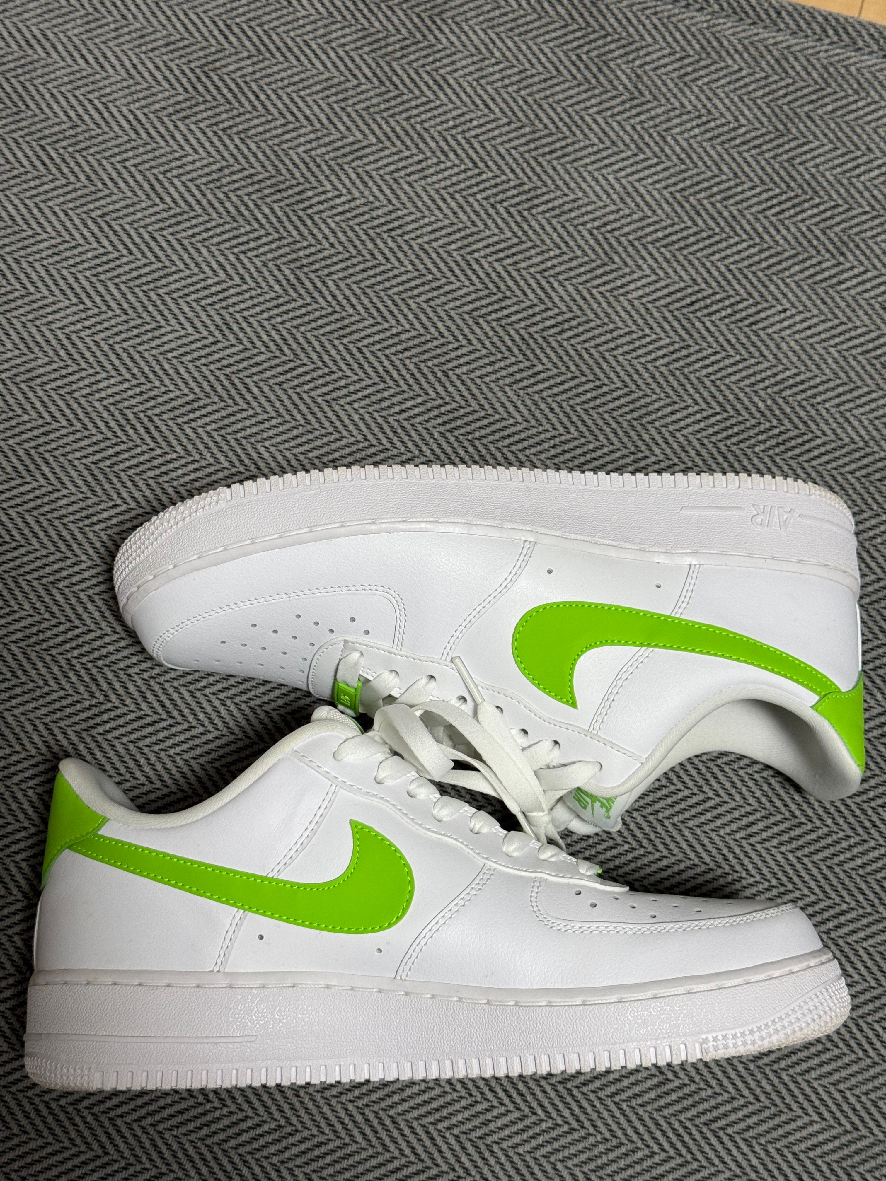 Nike Women's Air Force 1 Low "White Action Green"