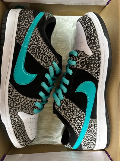 Nike SB Dunk Low "Elephant/Safari"