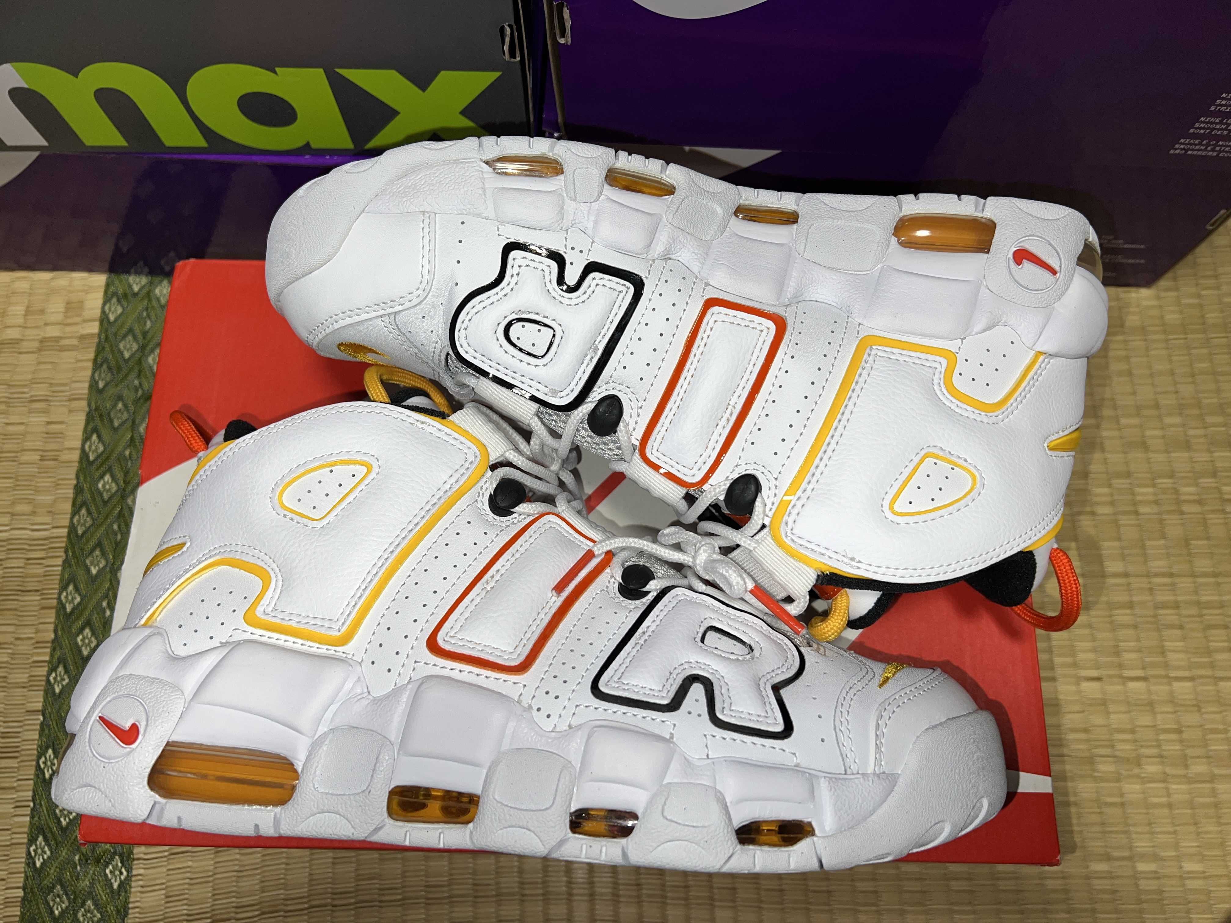 NIKE AIR MORE UPTEMPO "RAYGUNS"