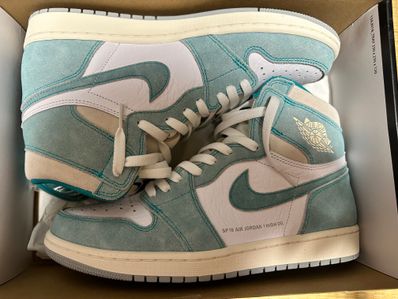 Nike Air Jordan 1 Retro High OG "Turbo Green"