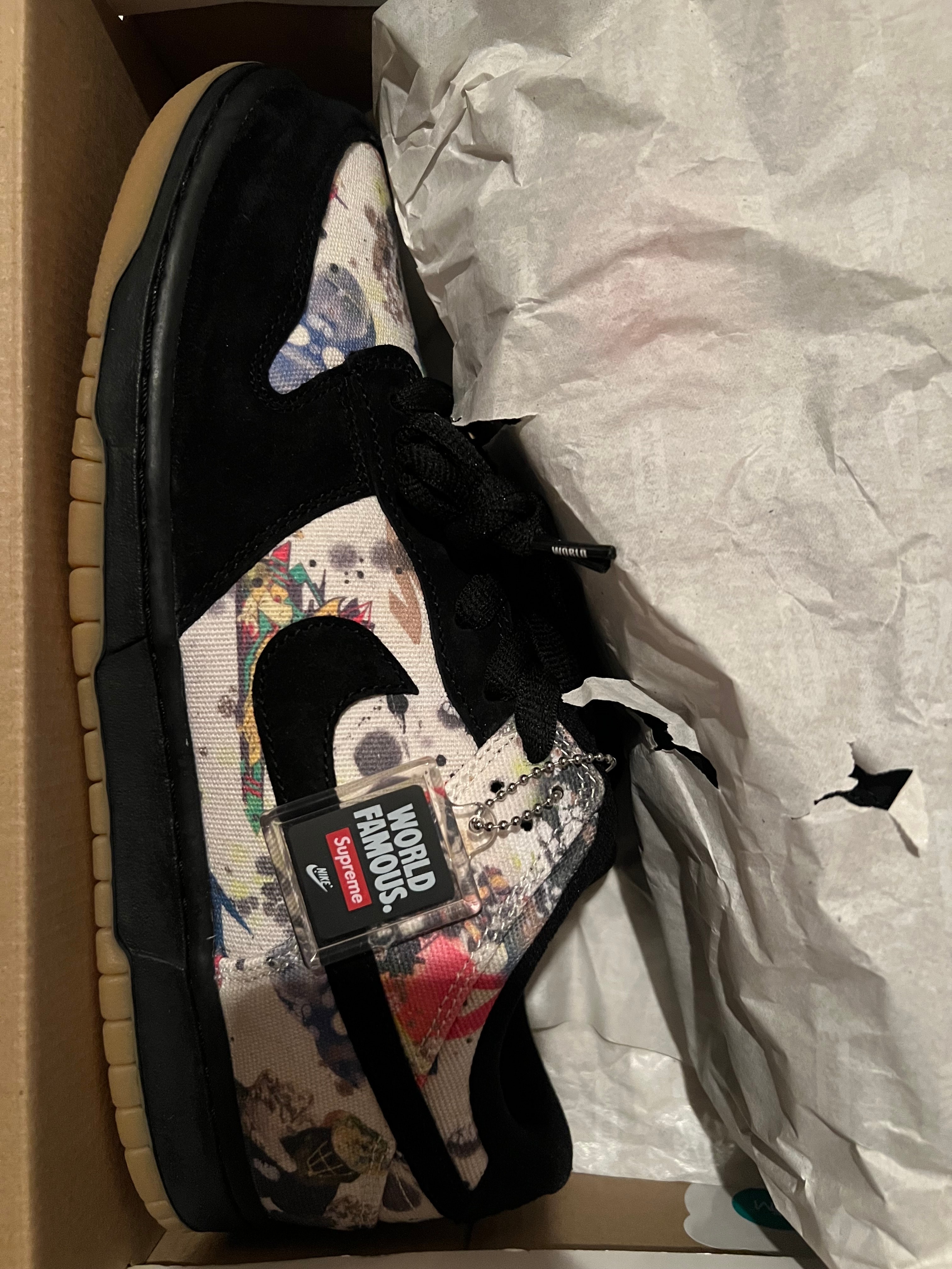 シュプリーム × ナイキ SB ダンク ロー "ラメルジー"