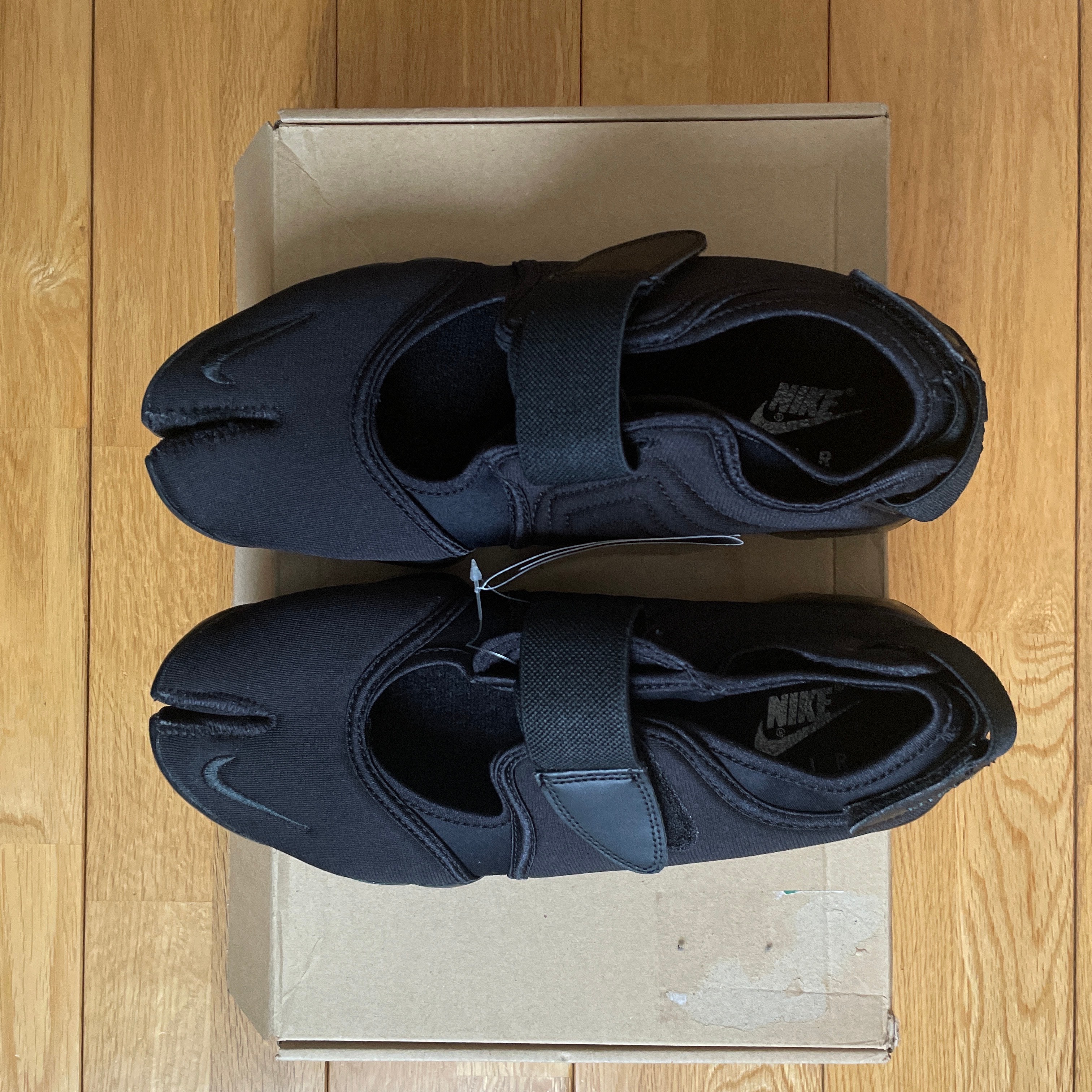 Nike Women's Air Rift "Black/Off Noir"