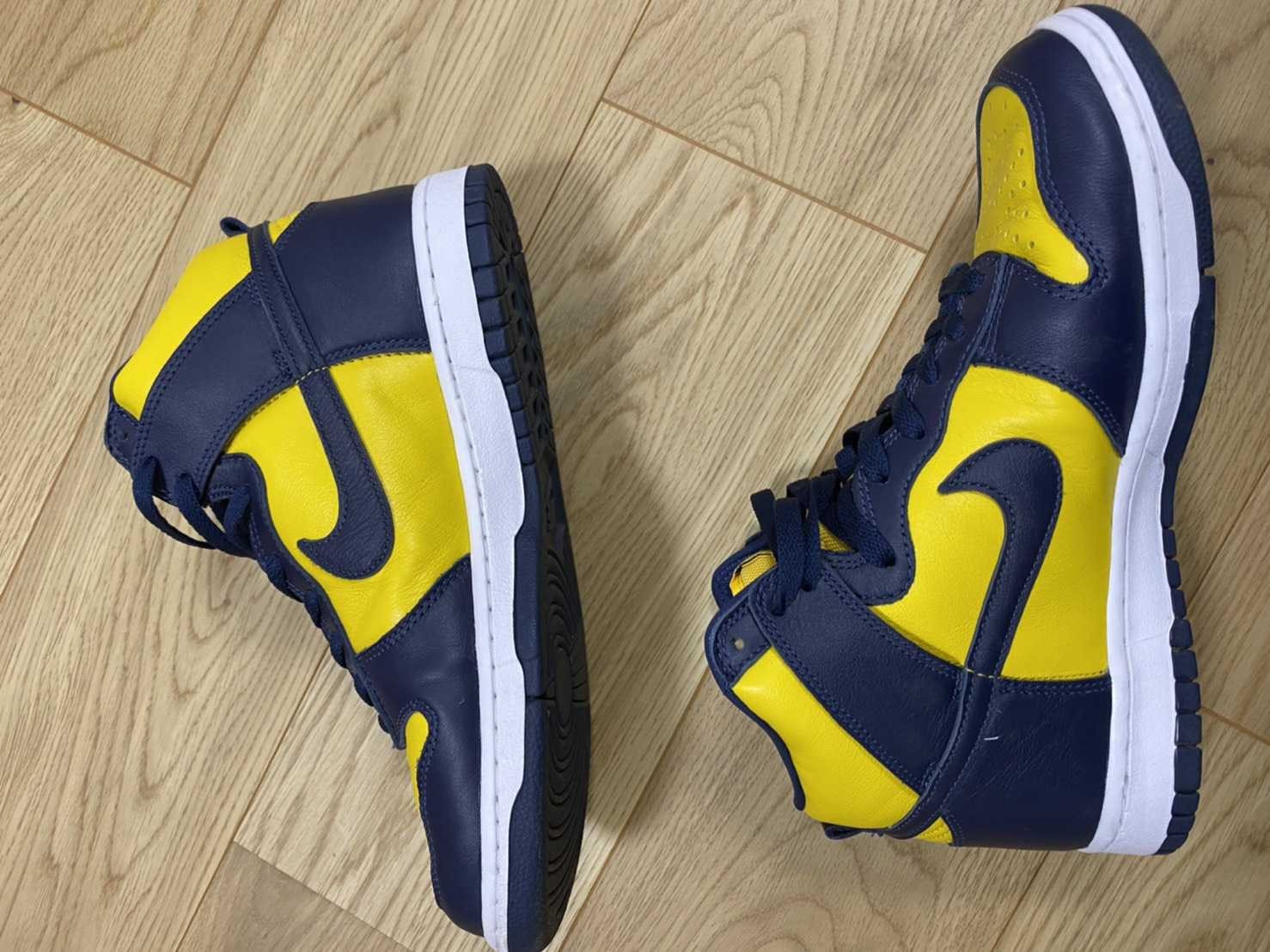 Nike Dunk High "Michigan"