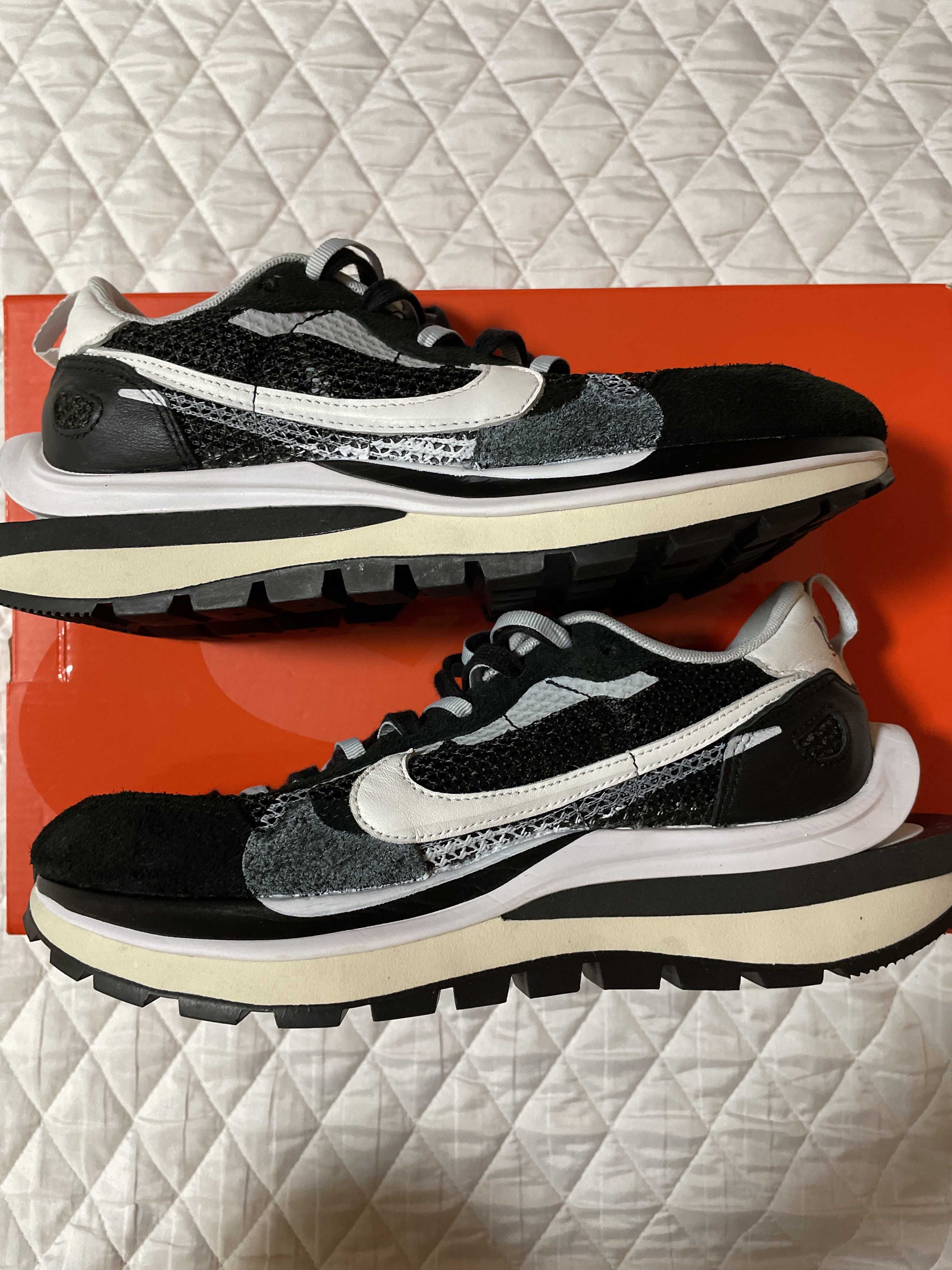 sacai × Nike Vapor Waffle "Black and White"