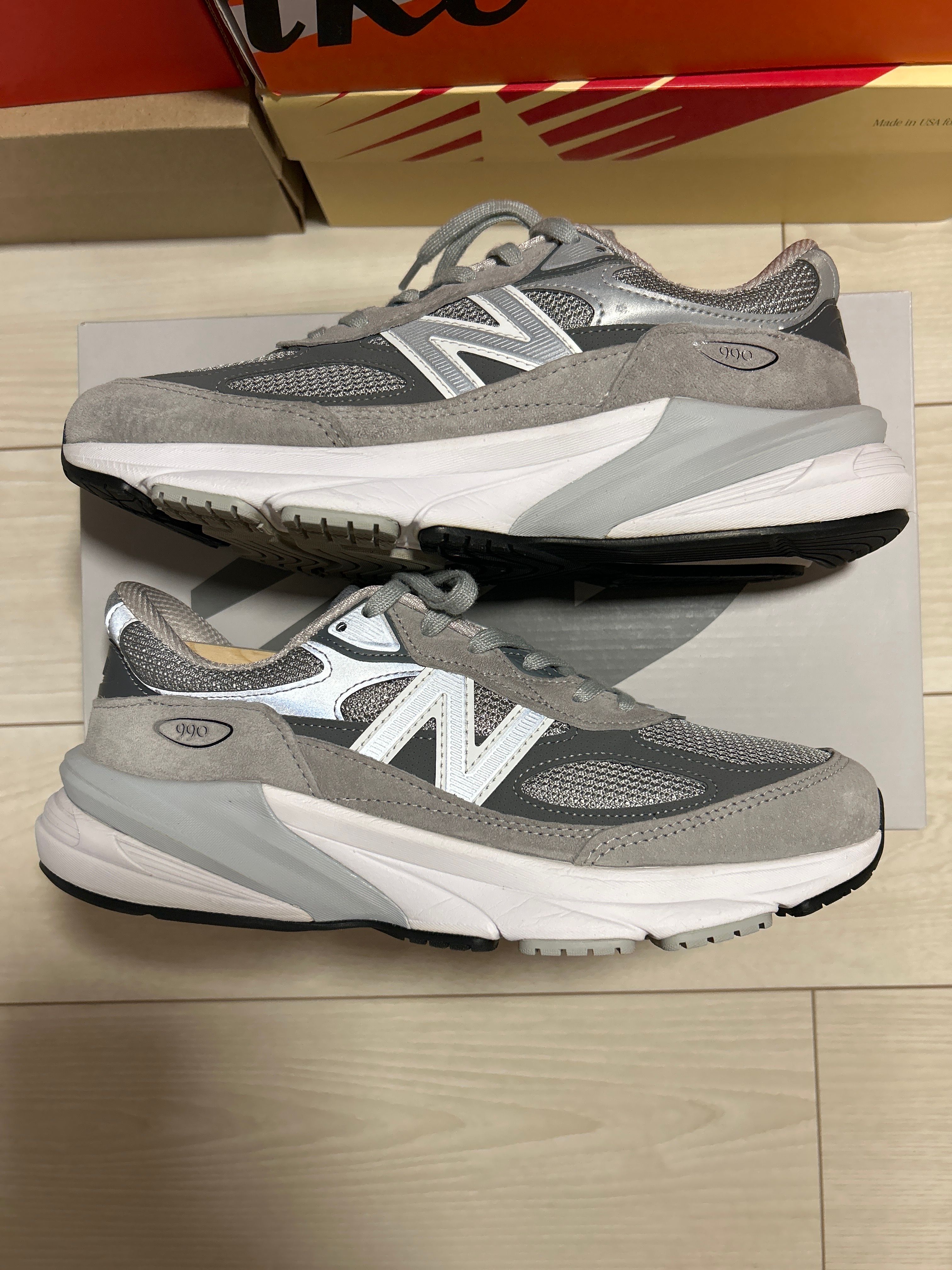 New Balance 990V6 "Gray" (Heel Logo NB)