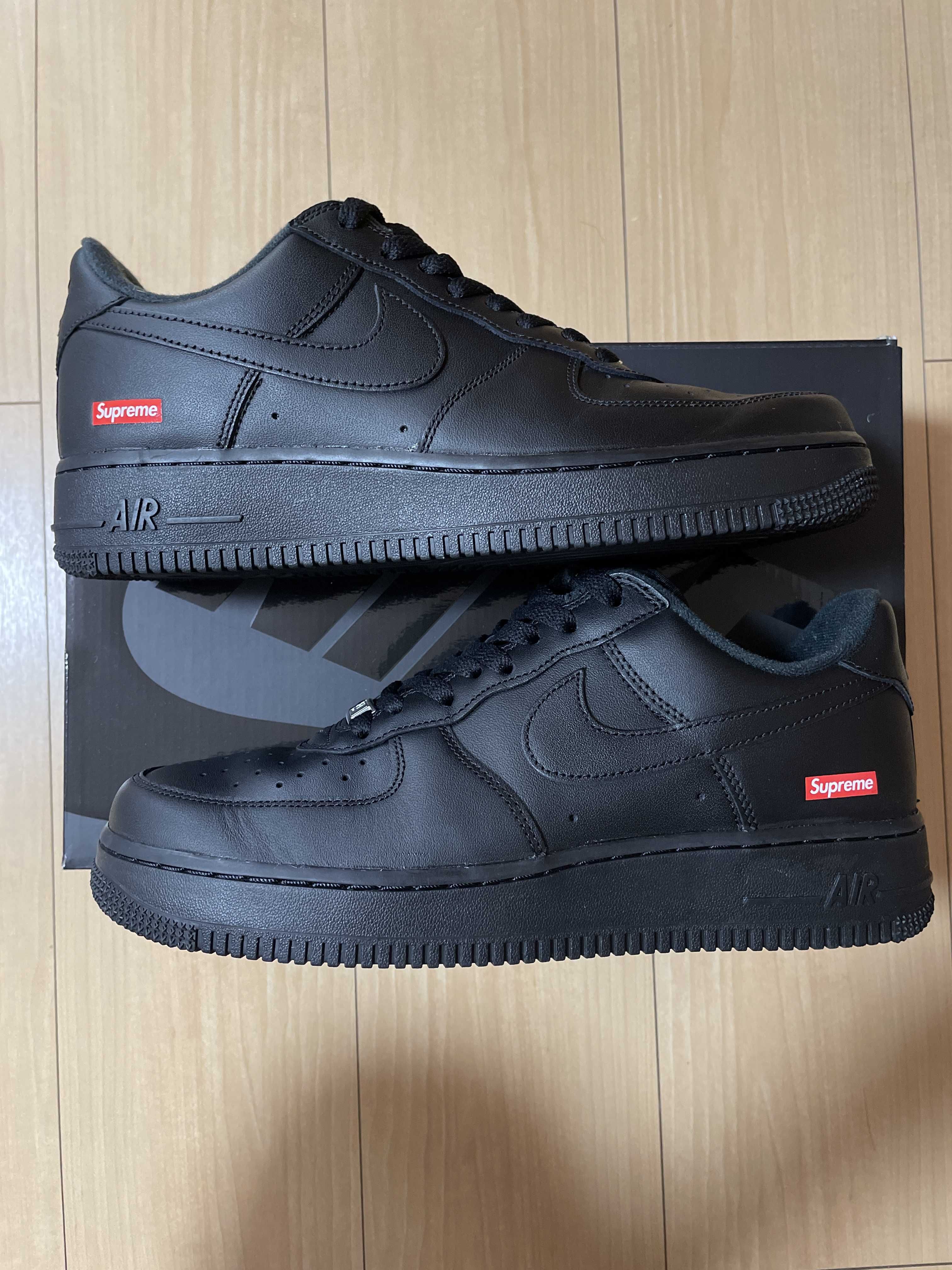 Supreme × Nike Air Force 1 Low "Black"
